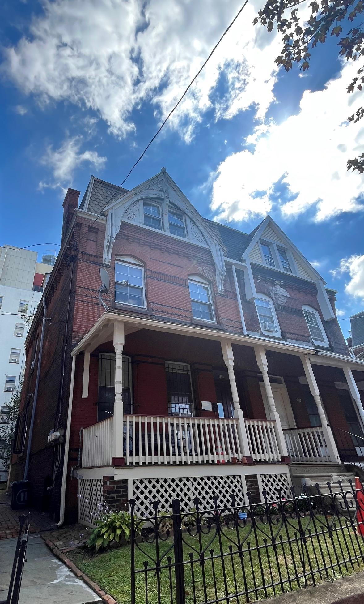 University City 1 Bedroom Apartment for Rent